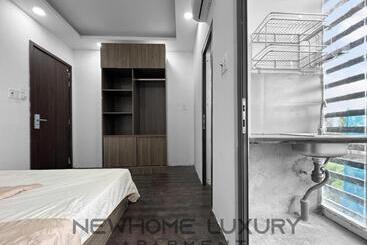 Dlux Saigon Condo