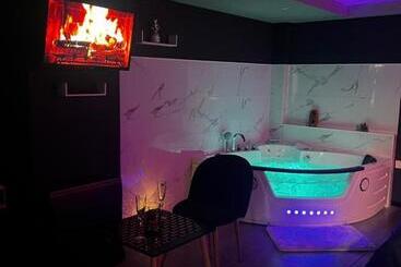 هتل Chill & Love Bergerac