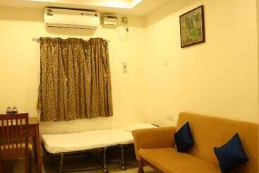 هتل A K Residency