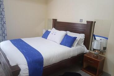 هتل Juja Luxury Park