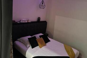 هتل Love Room Borabora 3