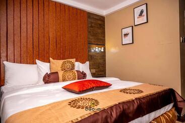 Joker Hotel And Suites - Benin (Ciudad De),
