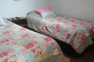 پانسیون Hostal¤ Familiar¤