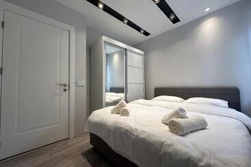 شقة فندقية Real Homes Lara