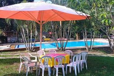 هتل Club Recreativo La Karola