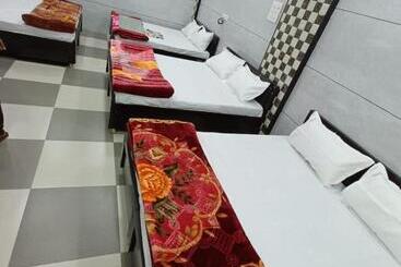 هتل Highlight Ujjain