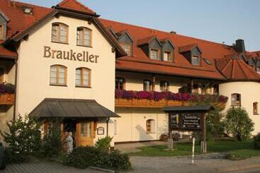هتل Landgasthof   Braukeller   Fattigau
