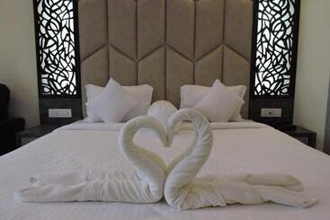 هتل The Mandivila Resort