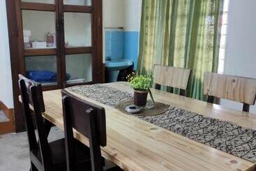 پانسیون Barooah আশ্ৰয় 2bhk House Self Cooking