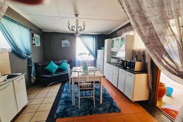 פנסיון De Oude Scholen Guest House