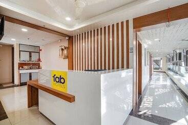 پانسیون Fabhotel Hk Villa