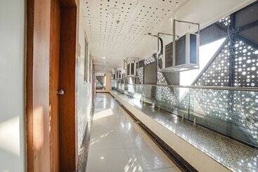 پانسیون Fabhotel Hk Villa