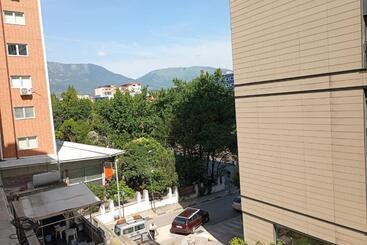 پانسیون Friends Hostel