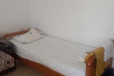 پانسیون Friends Hostel
