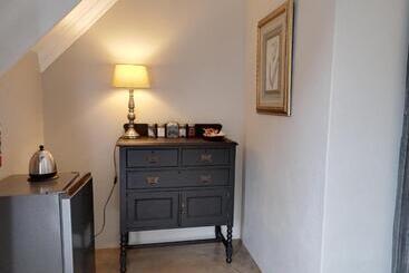 פנסיון Grauhaus