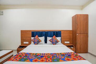 پانسیون Fabhotel Hk Villa