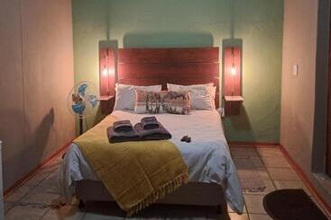 پانسیون Morgenbos Guesthouse