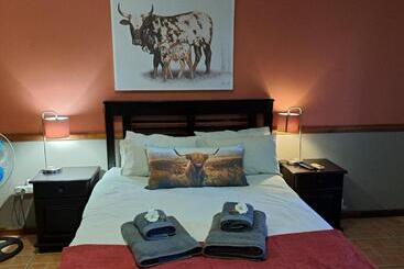 پانسیون Morgenbos Guesthouse