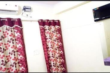 پانسیون Paying R.b Guesthouse