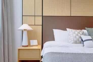 Yueshe Apartment   Hongqiao Longbai Xincun