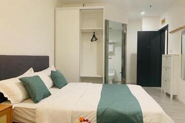 Yueshe Apartment   Hongqiao Longbai Xincun