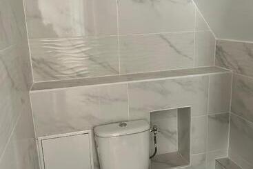هاستل Chambre 12m2 Vue Jardin Centre Ville Massy