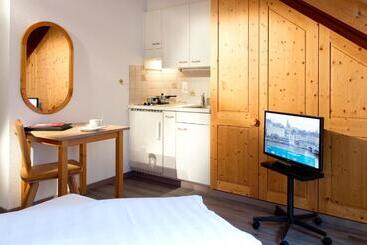 Bed & Breakfast   Wintertage Im Schloss