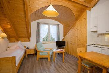 Bed & Breakfast   Wintertage Im Schloss