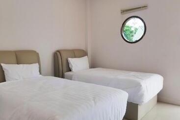 Chanmuang Resort ชานเมืองรีสอร์ท