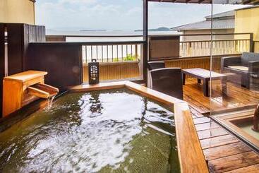 Hotel 宵待ちの宿　萩一輪