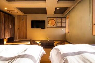 Hotel 宵待ちの宿　萩一輪