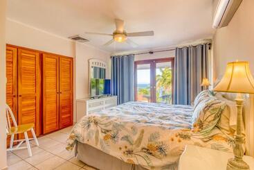 هتل Bahia Pez Vela Villa Combo Units 18 And 19