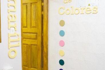 هتل Chromatic