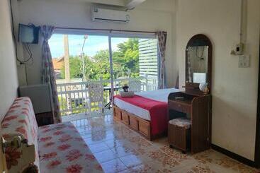 هتل Home One Love Ayutthaya Main Zone By Baan One Love Group