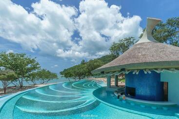 هتل Villa Escape Burasari
