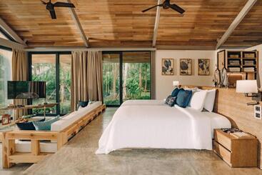 هتل Villa Escape Burasari