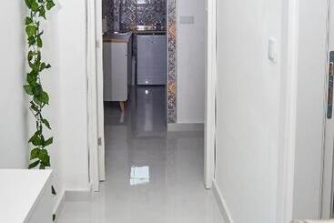 پانسیون Apartmani Zaara