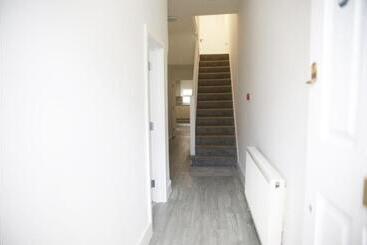 پانسیون Cricklewood Deluxe Ensuite Room