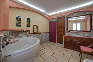 پانسیون Villa Alba