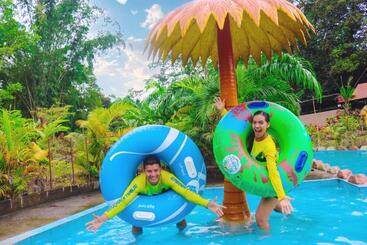 استراحتگاه Hostería D Carlos Aqua Park