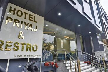 Townhouse 1268 Hotel Priyaj