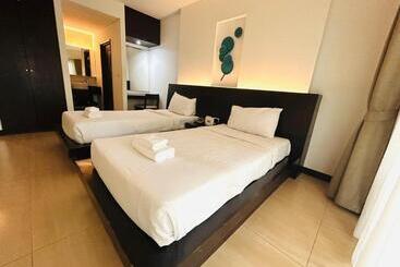 โรงแรม ดิ โอวาเล่ย์ [the O Valley Boutique Hotel]