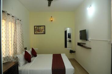 旅馆 Bangalore Airport Inn Hotel, Airport Pickup & Drop Available 24x7