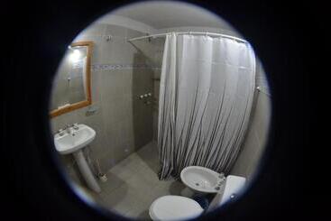 هاستل Casamora