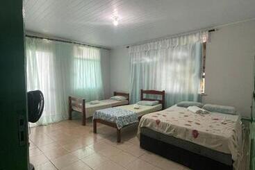 Hostel Areia Mar