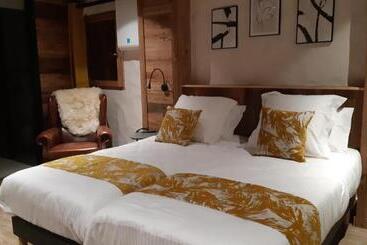 تختخواب و صبحانه Chalet Charming B And B