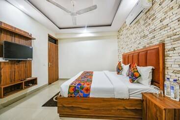 Fabhotel New Satyam