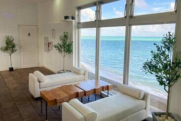 Golden Sun Beach Hotel   Vacation Stay 27721v