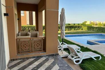 هتل Azal Lagoons Resort Abu Simbel