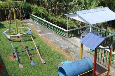 هتل Finca Villa Yuliana